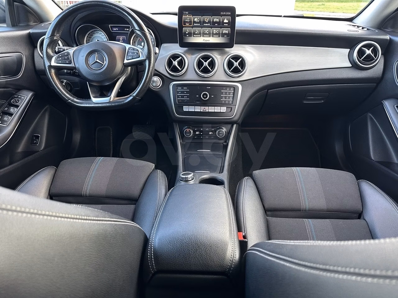 Mercedes-Benz CLA фото 12