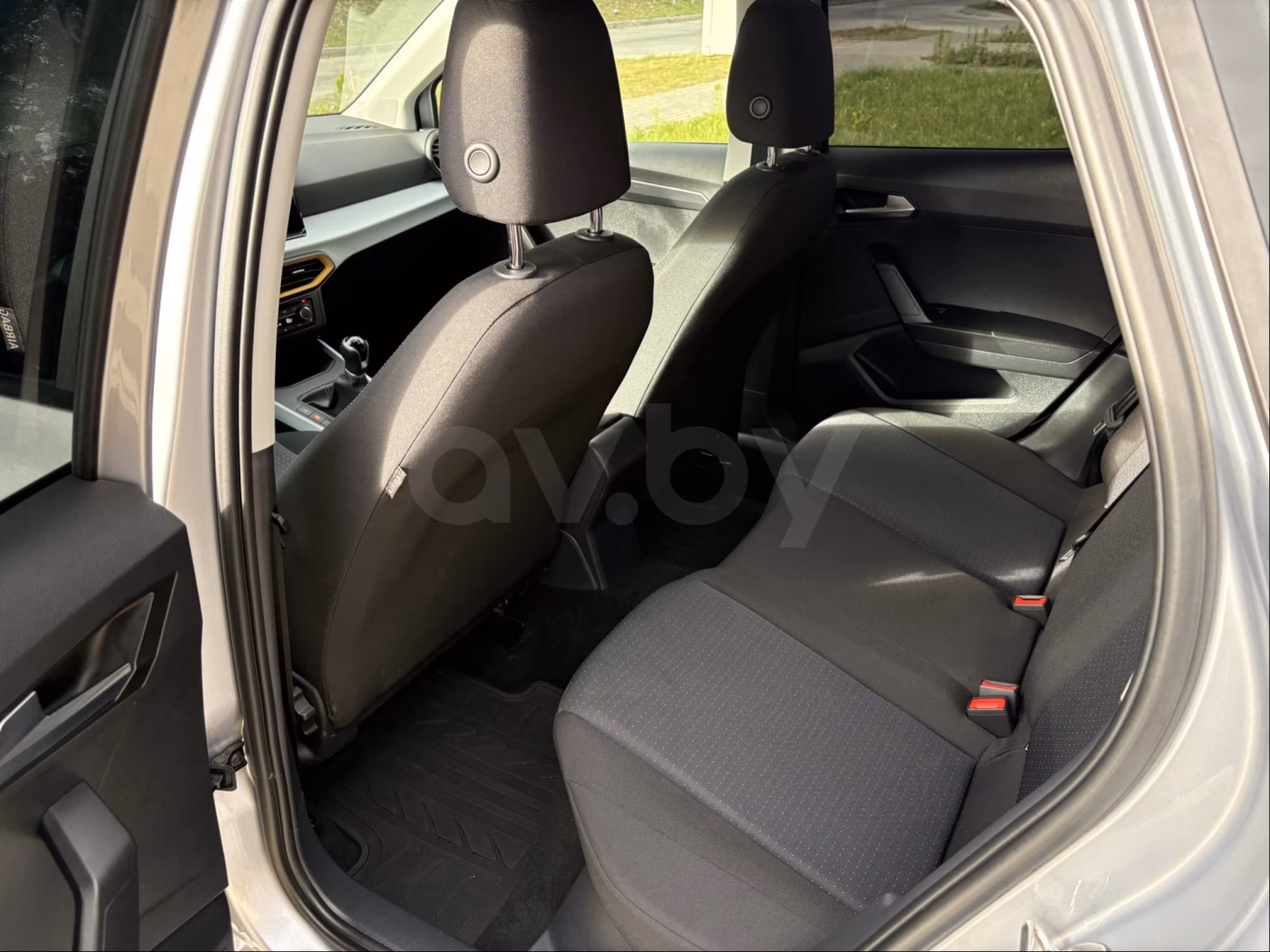SEAT Arona фото 9