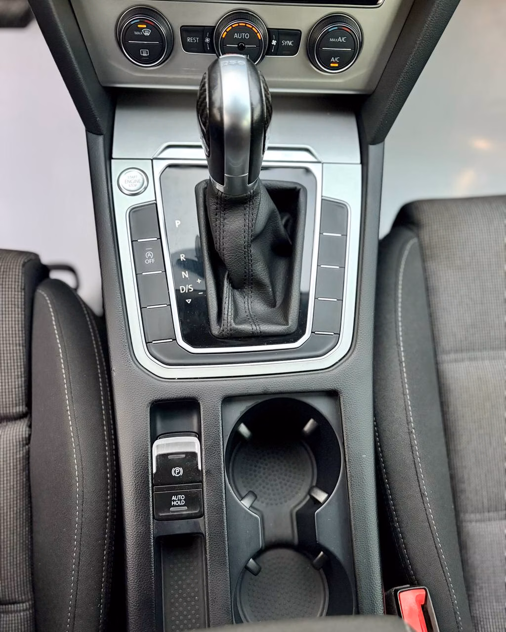 Volkswagen Passat фото 17