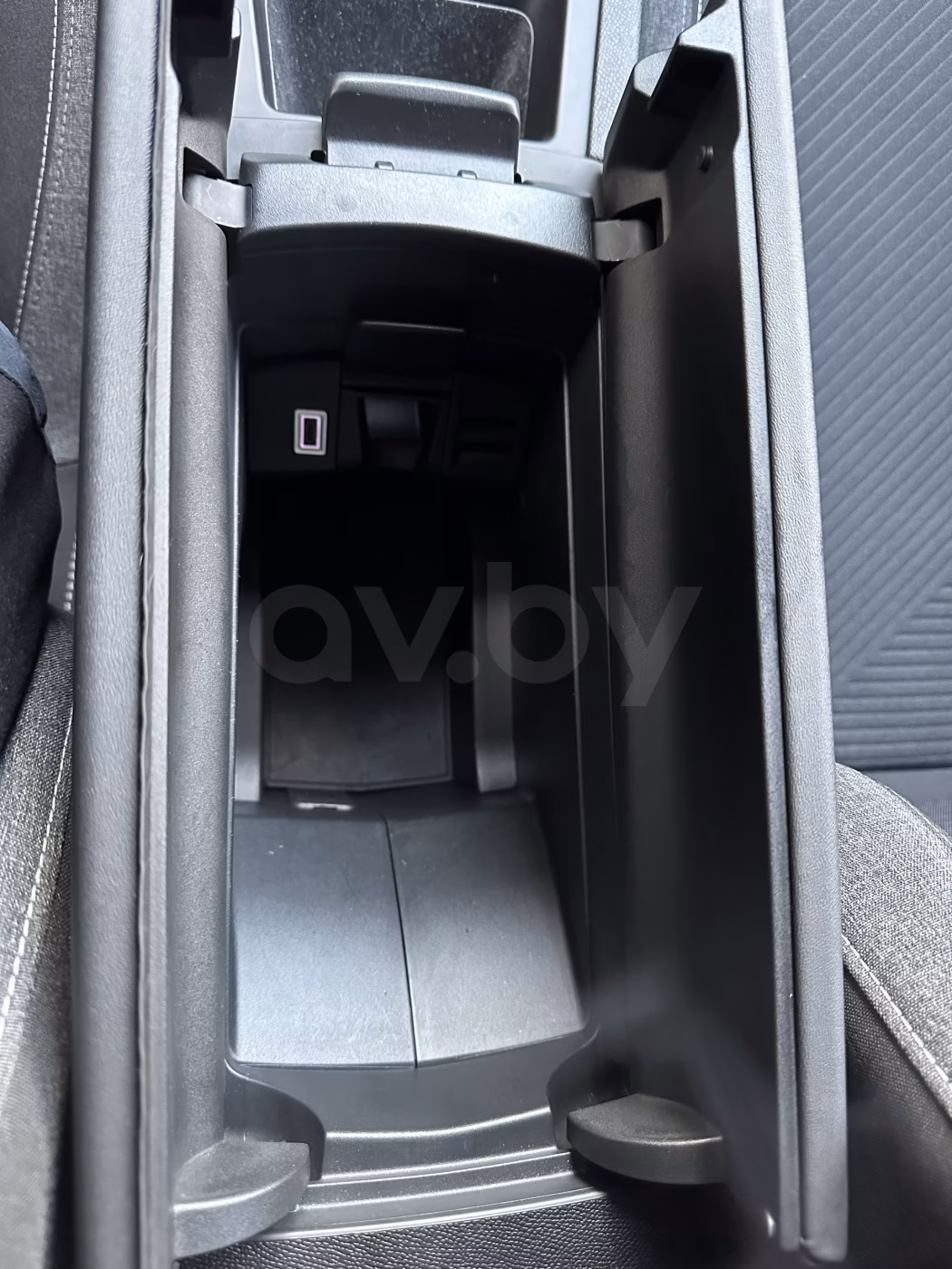 Peugeot 308 фото 12