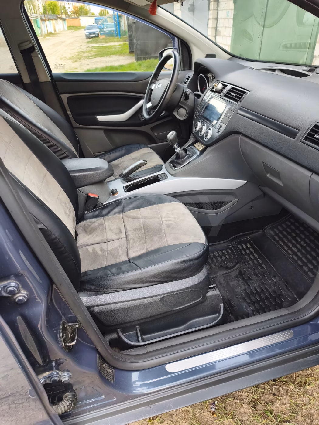 Ford Kuga фото 13