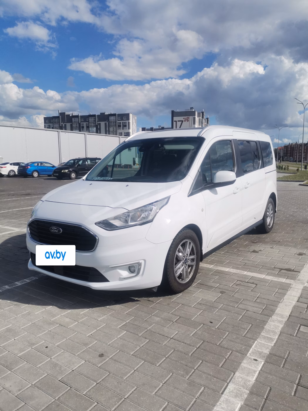 Ford Tourneo Connect фото 7