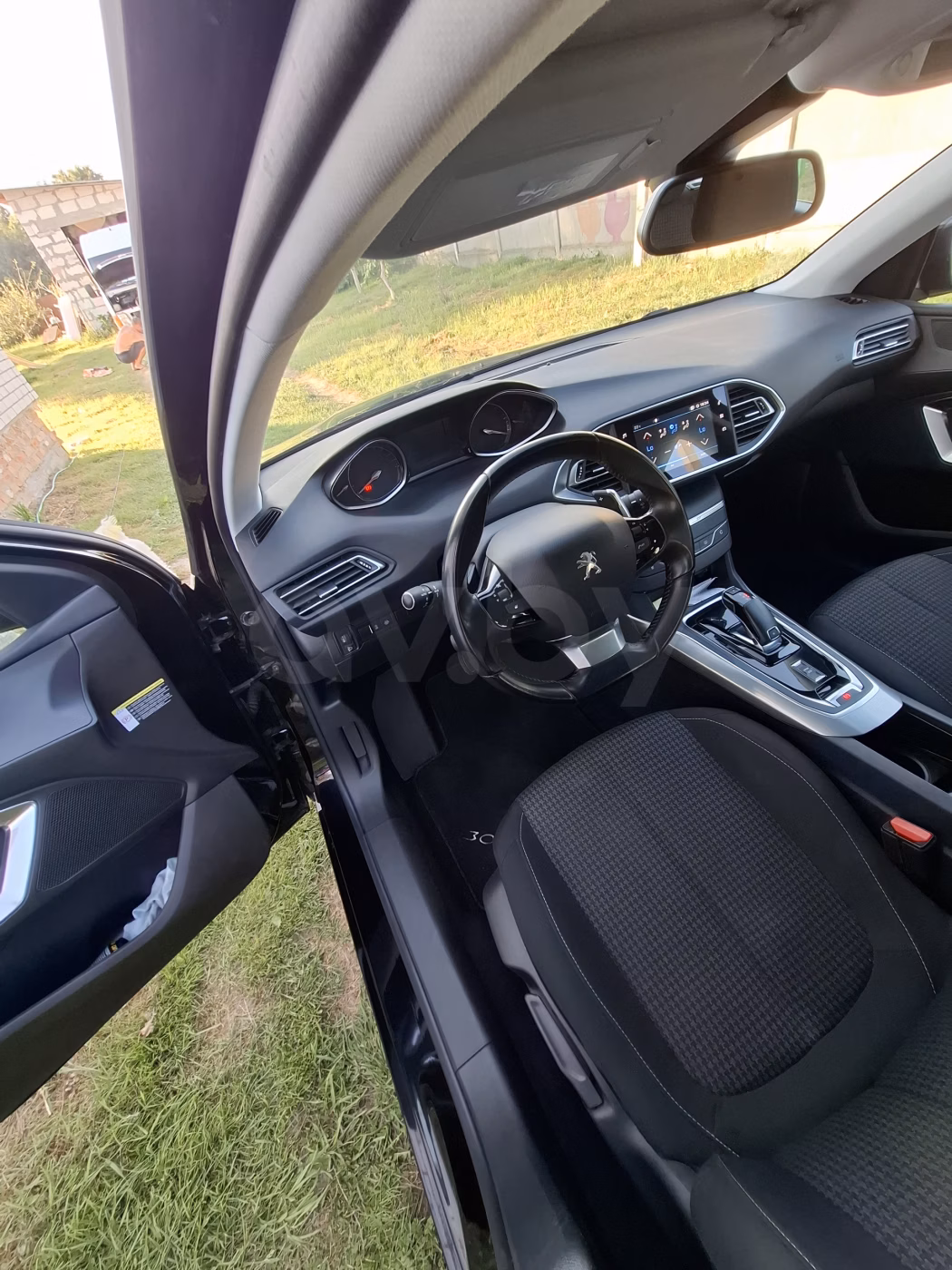 Peugeot 308 фото 5