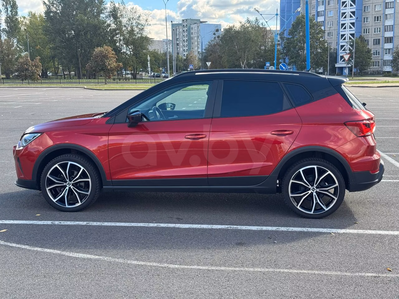 SEAT Arona фото 7