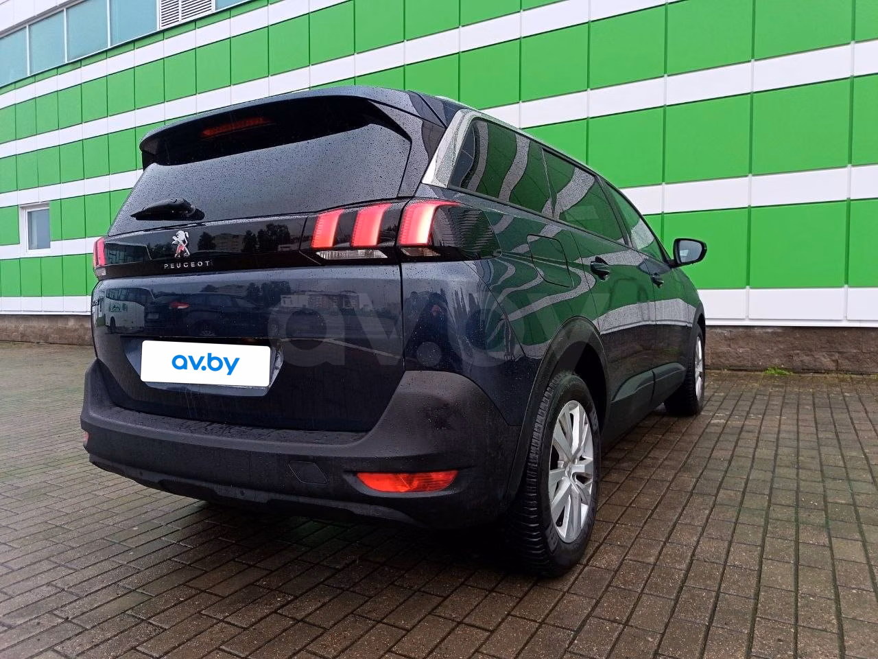 Peugeot 5008 фото 12