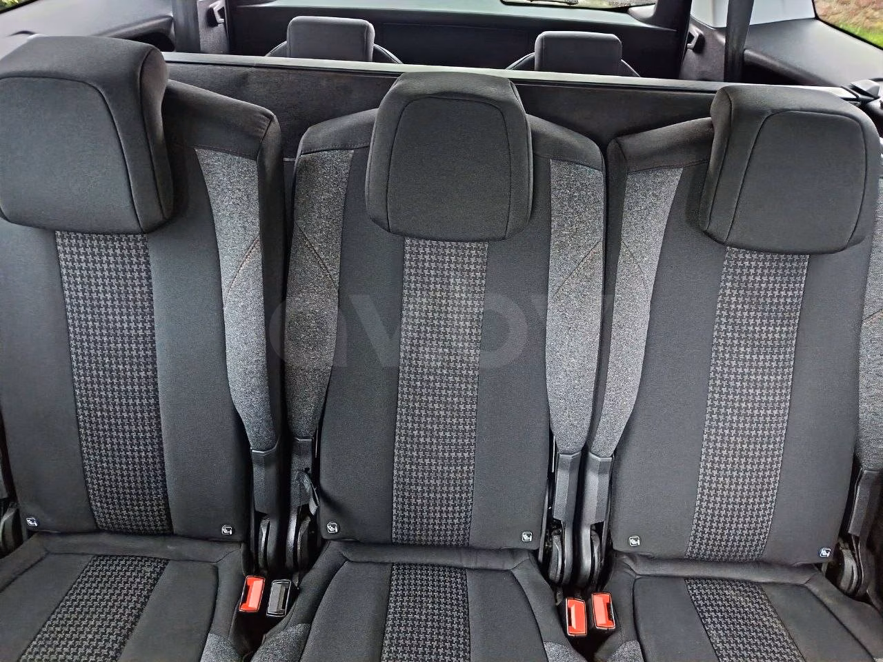 Peugeot 5008 фото 15