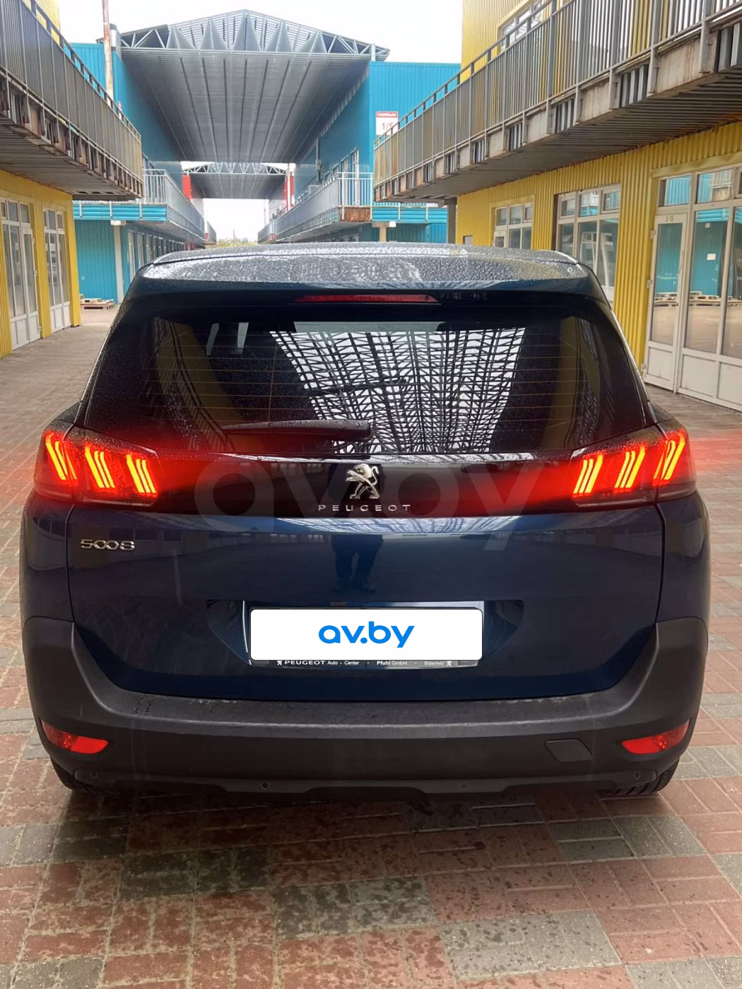Peugeot 5008 фото 3