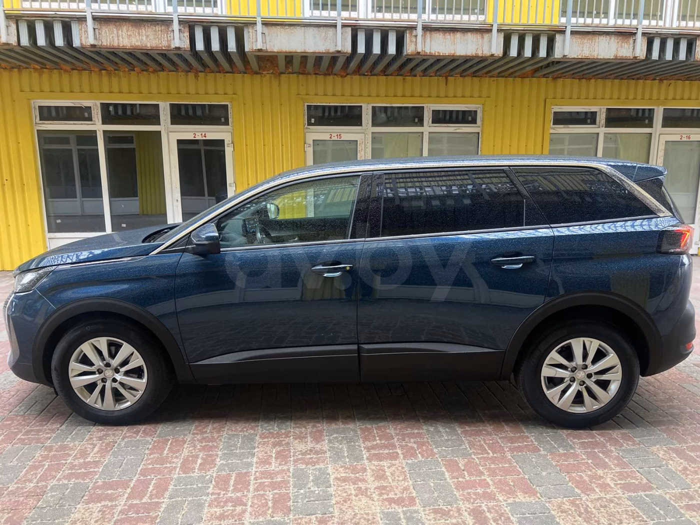 Peugeot 5008 фото 4