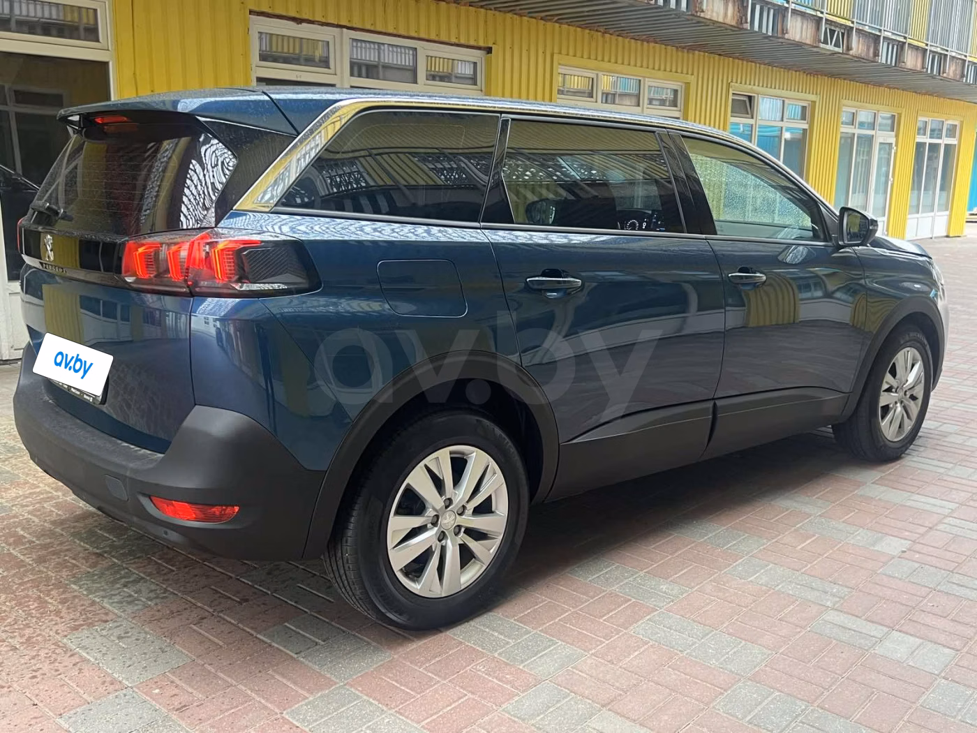 Peugeot 5008 фото 5