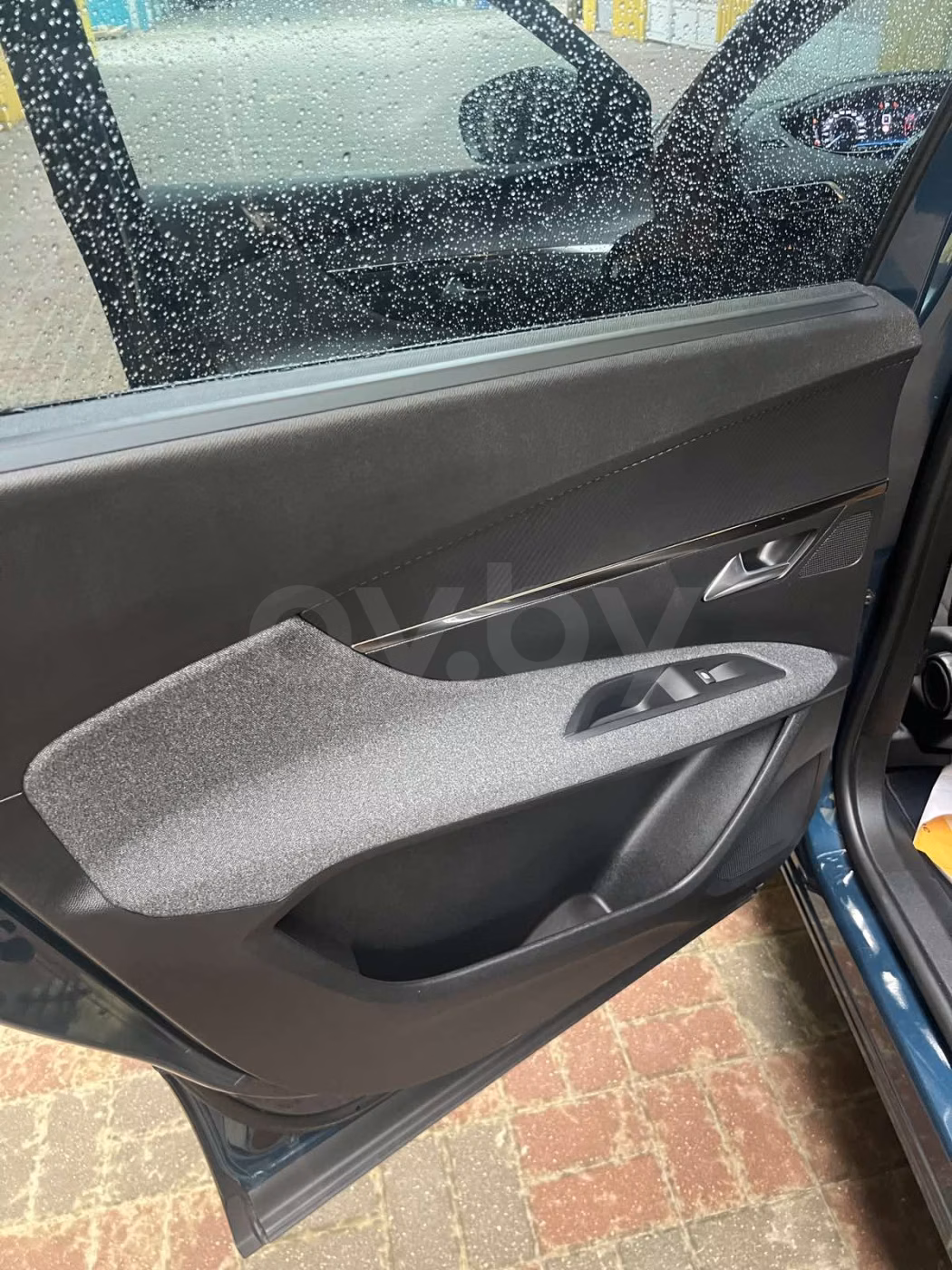 Peugeot 5008 фото 10