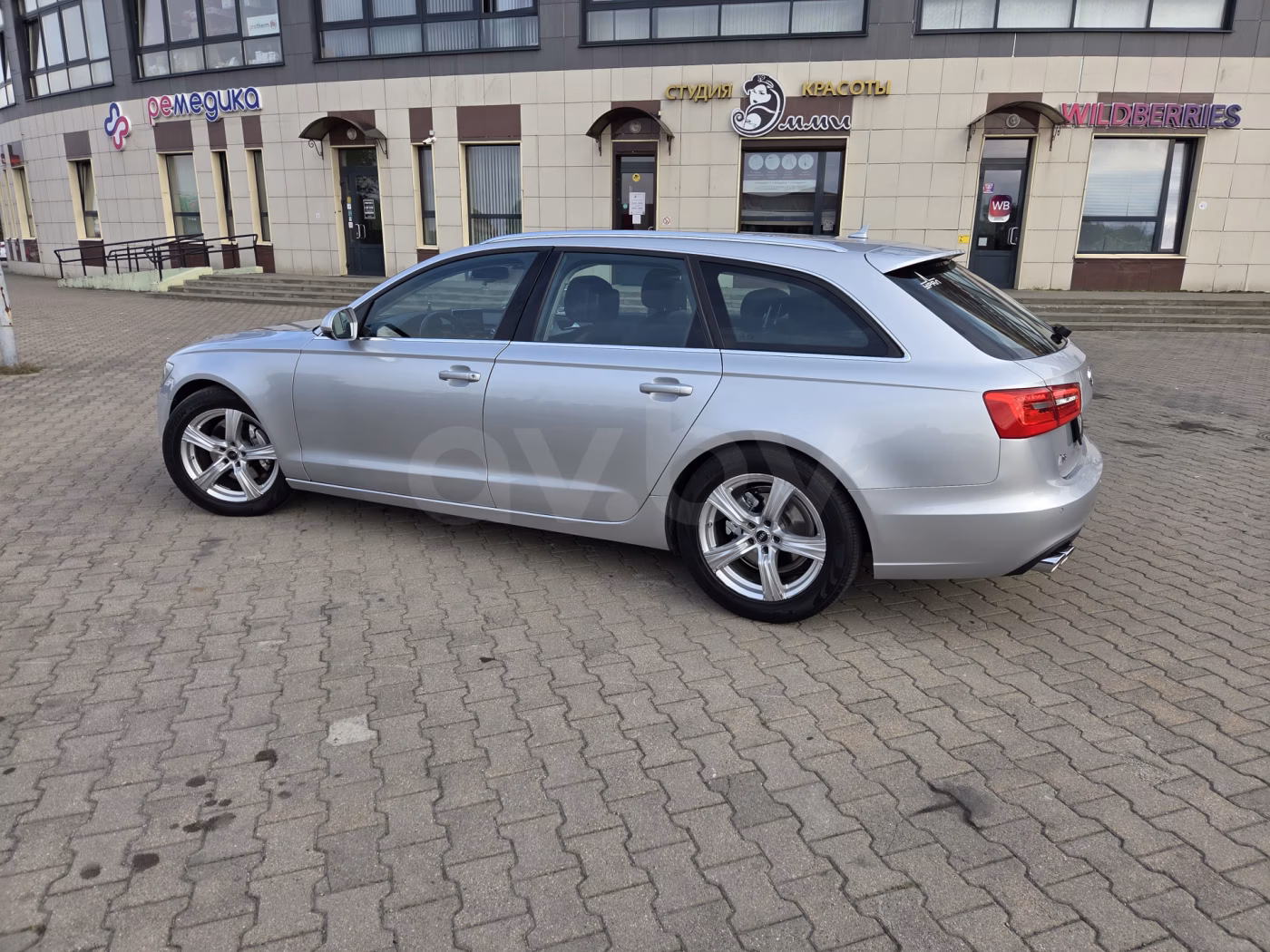 Audi A6 фото 2