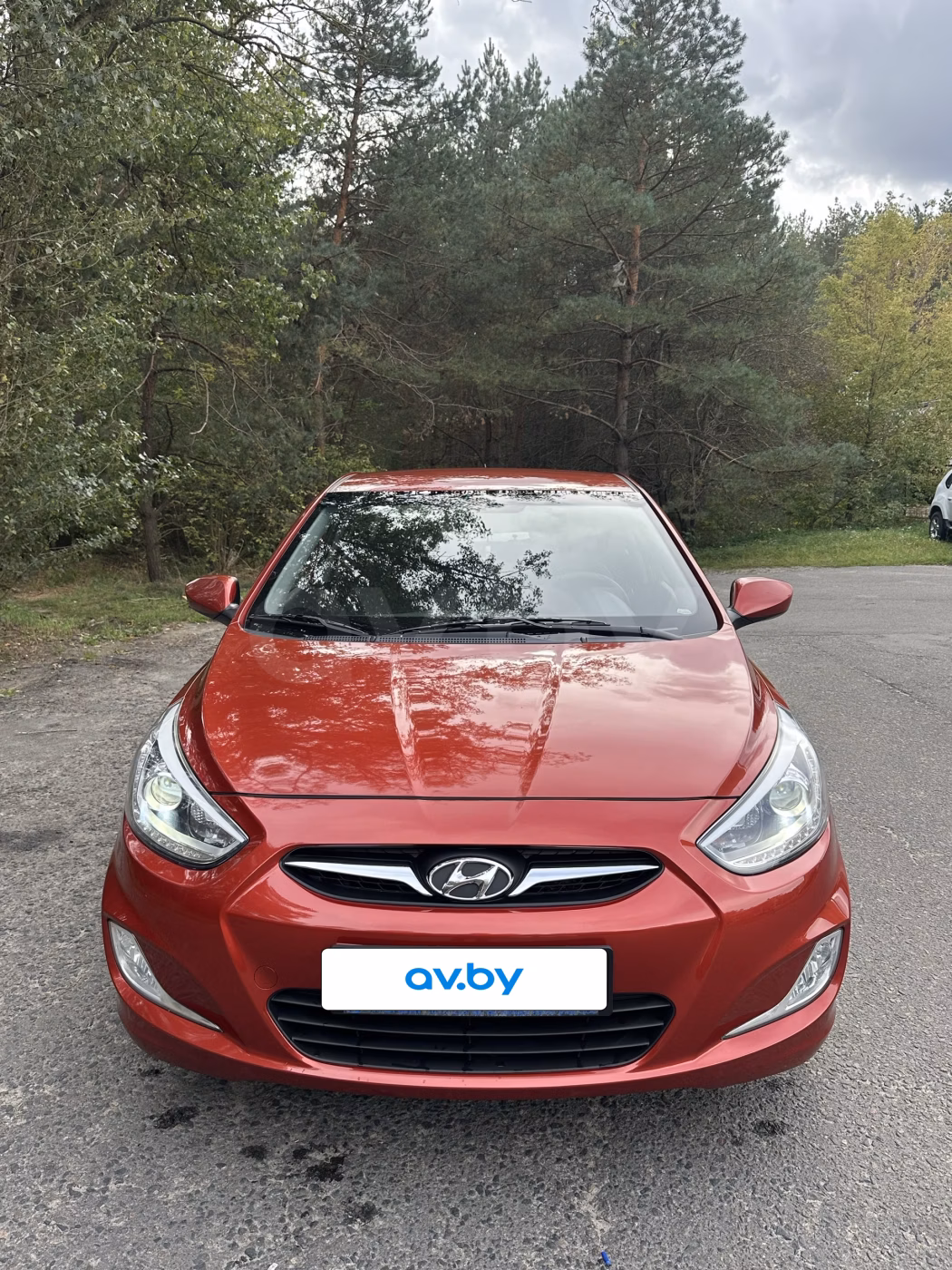 Hyundai Accent фото 2