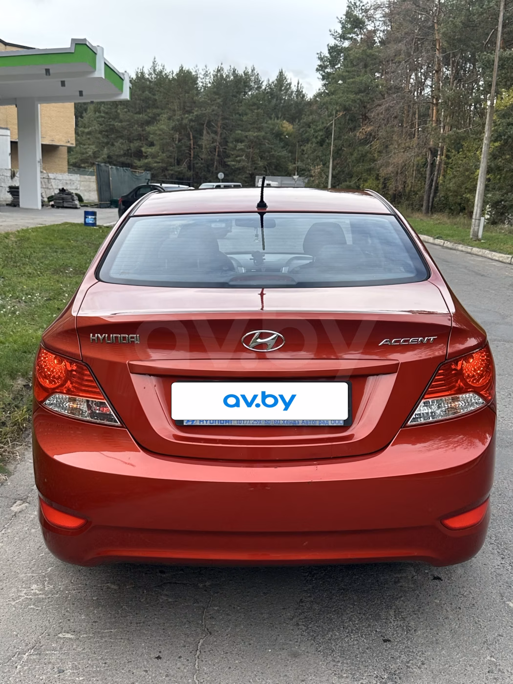 Hyundai Accent фото 10