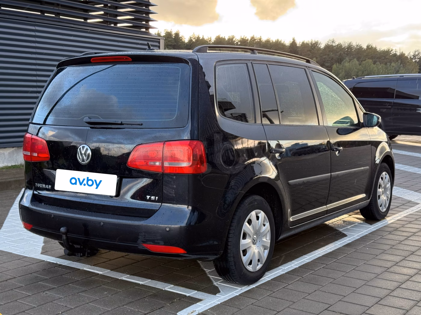 Volkswagen Touran фото 4