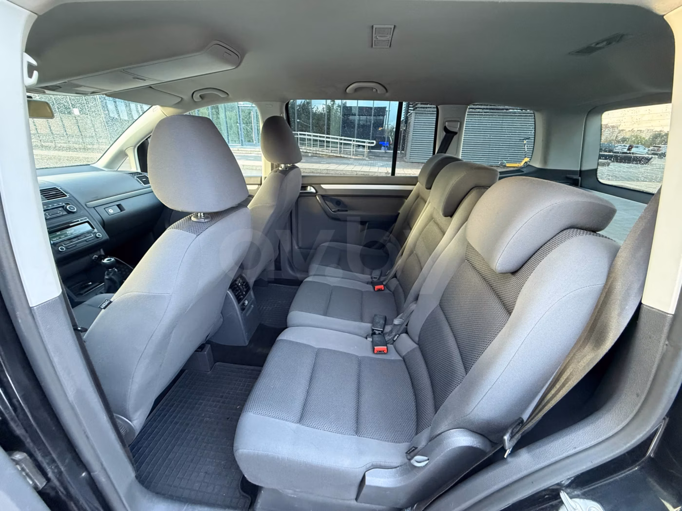 Volkswagen Touran фото 7
