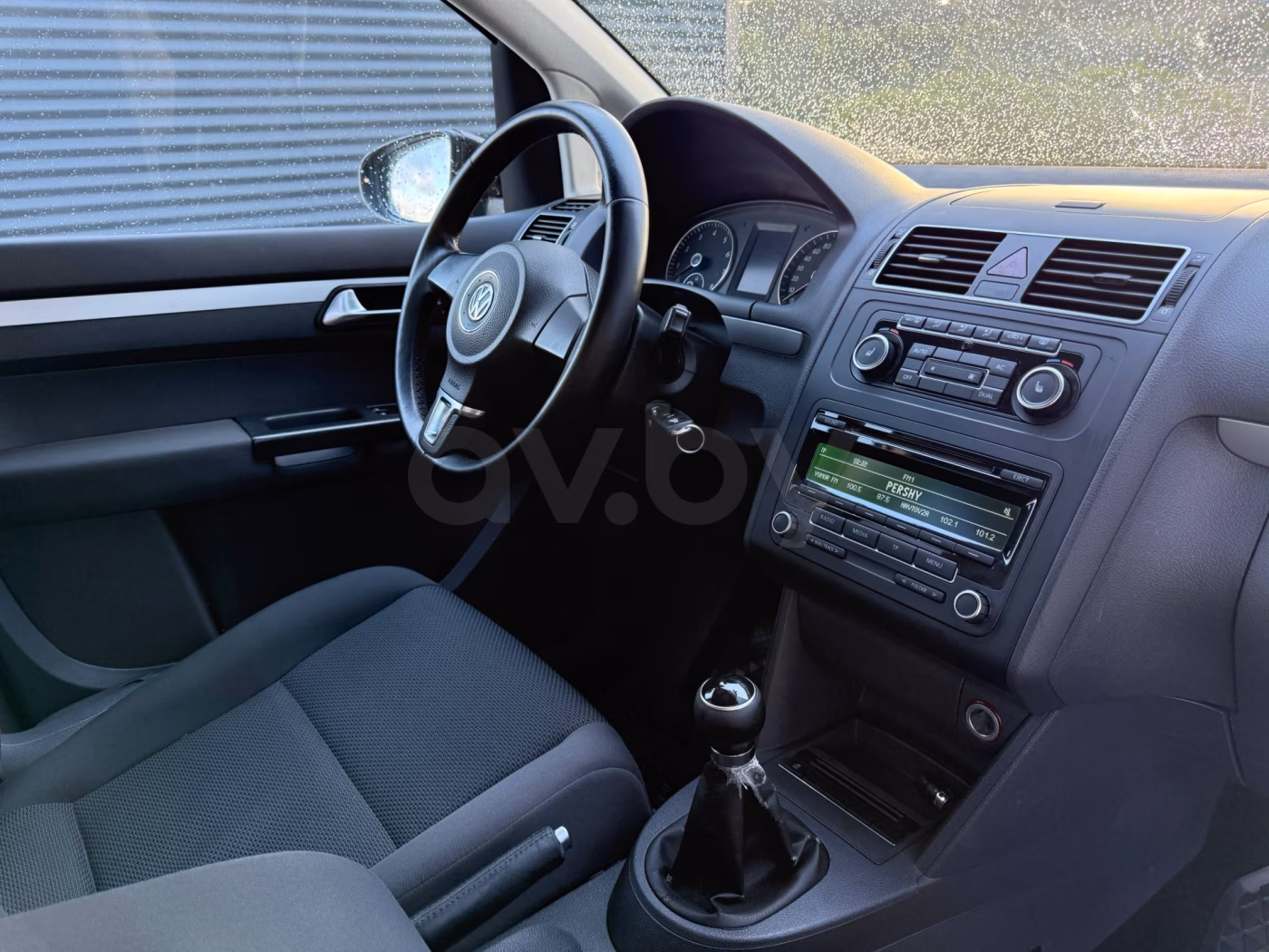 Volkswagen Touran фото 10
