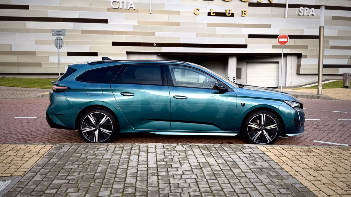 Peugeot 308 фото 4