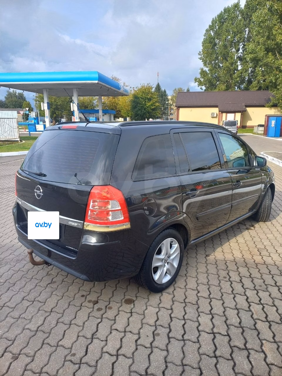Opel Zafira фото 3