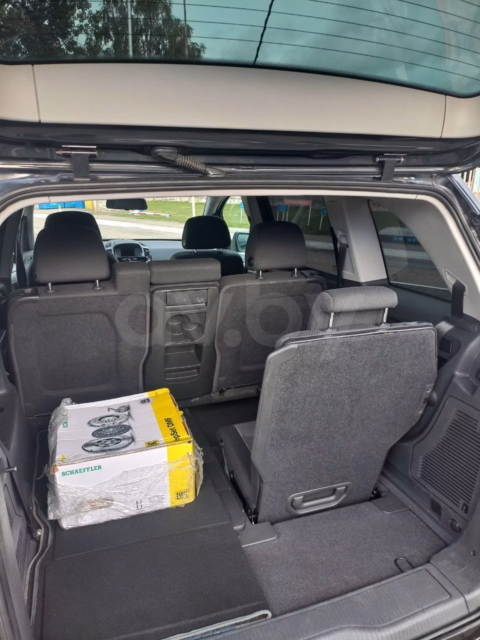 Opel Zafira фото 9