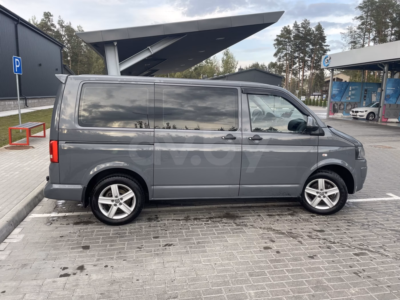 Volkswagen Caravelle фото 6