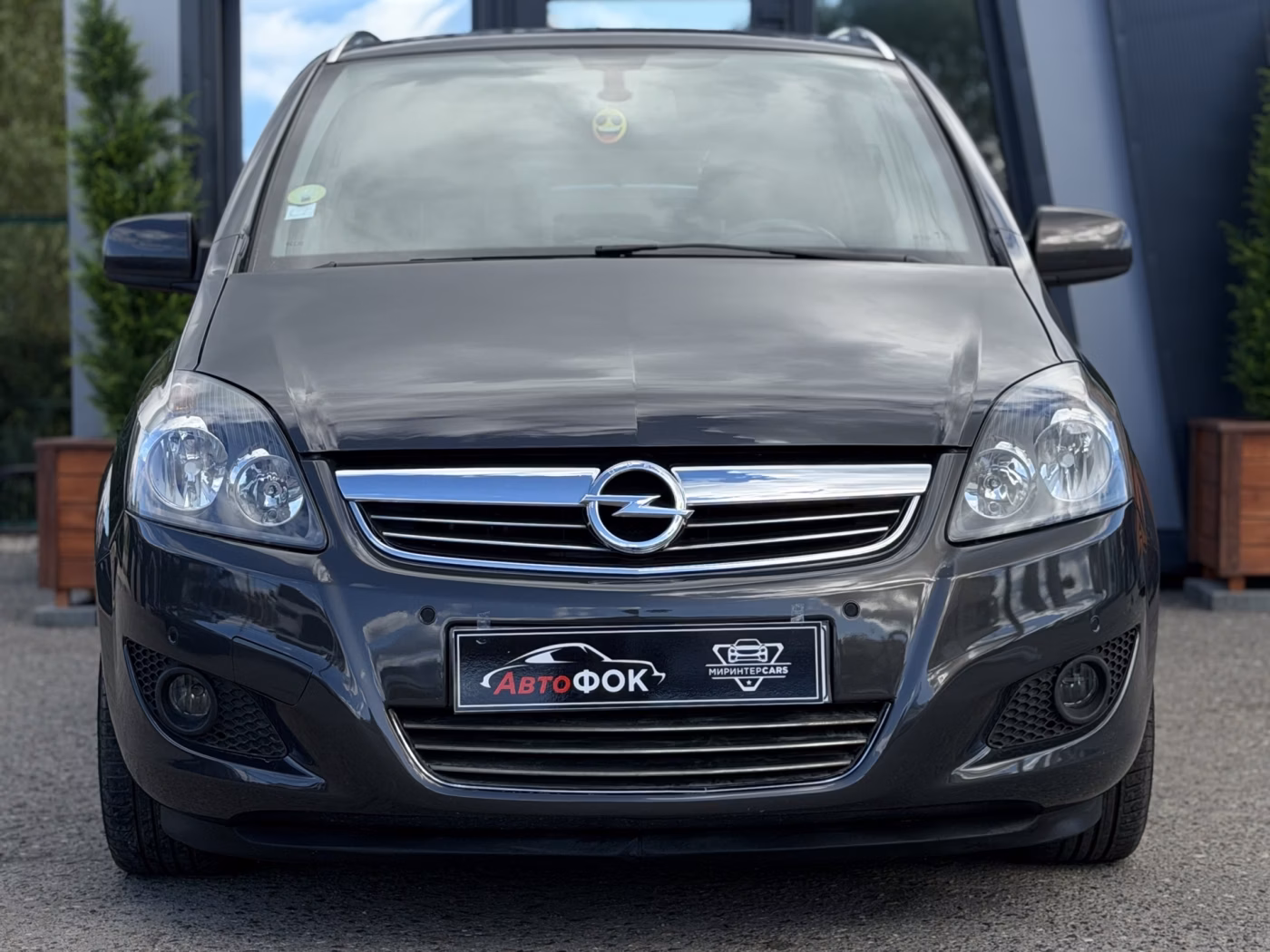 Opel Zafira фото 8