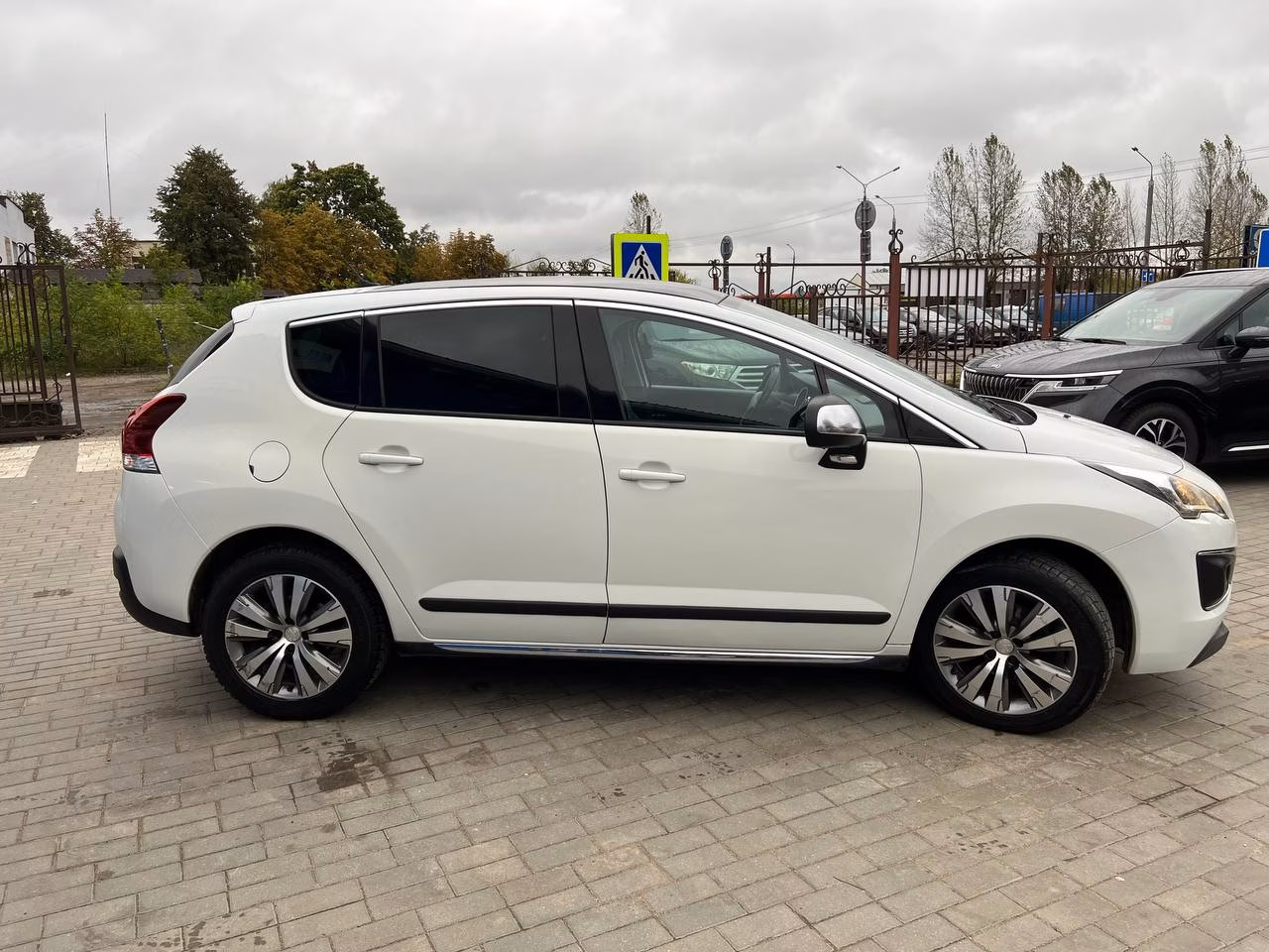 Peugeot 3008 фото 2