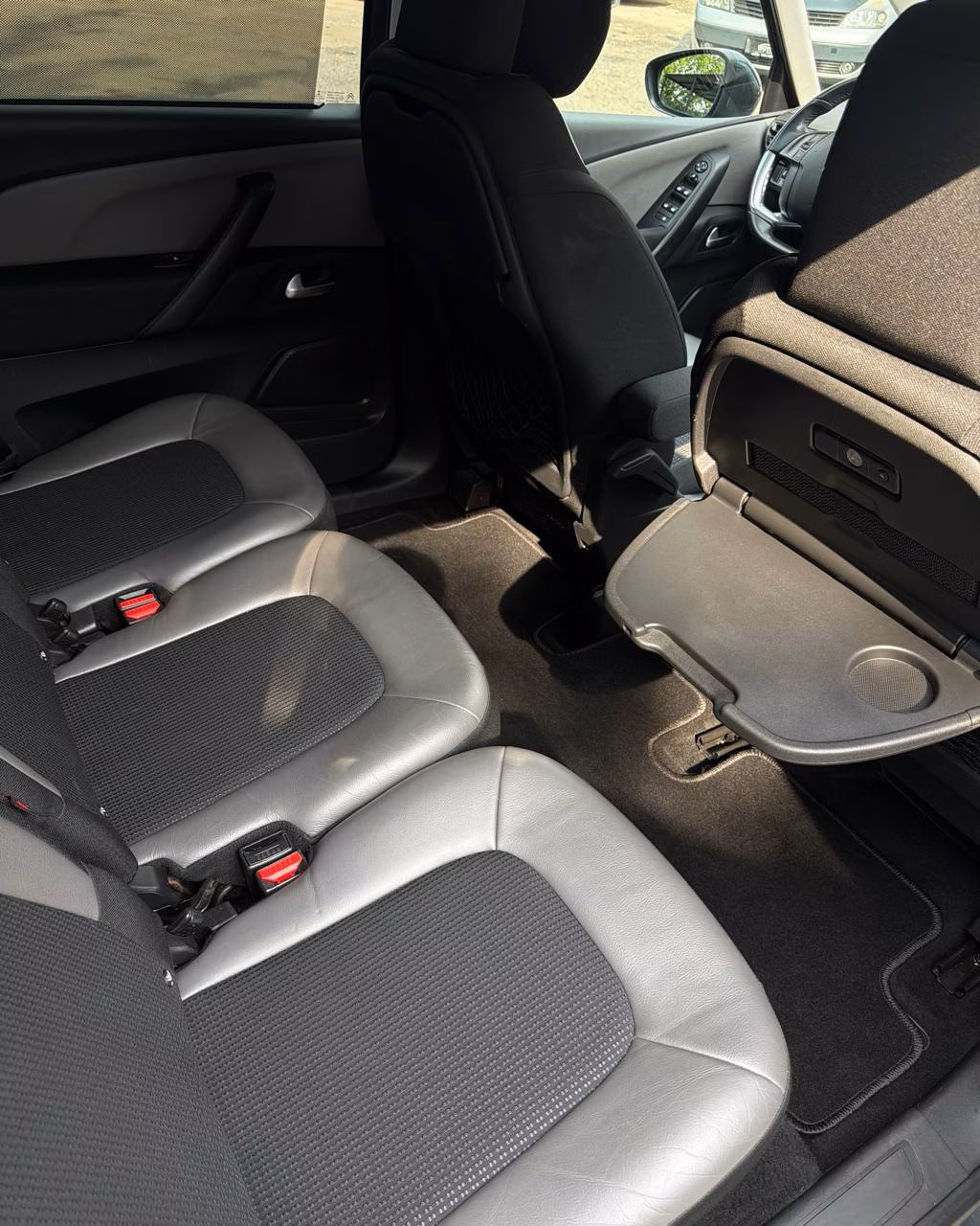 Citroen C4 Grand Picasso фото 14