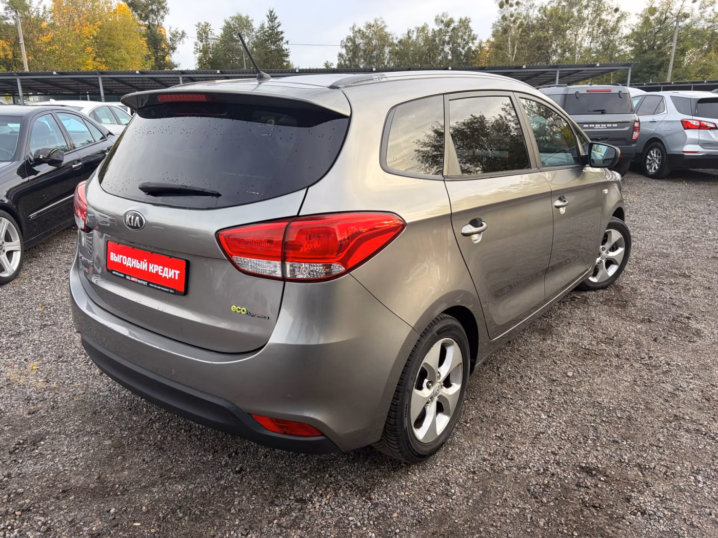 Kia Carens фото 5