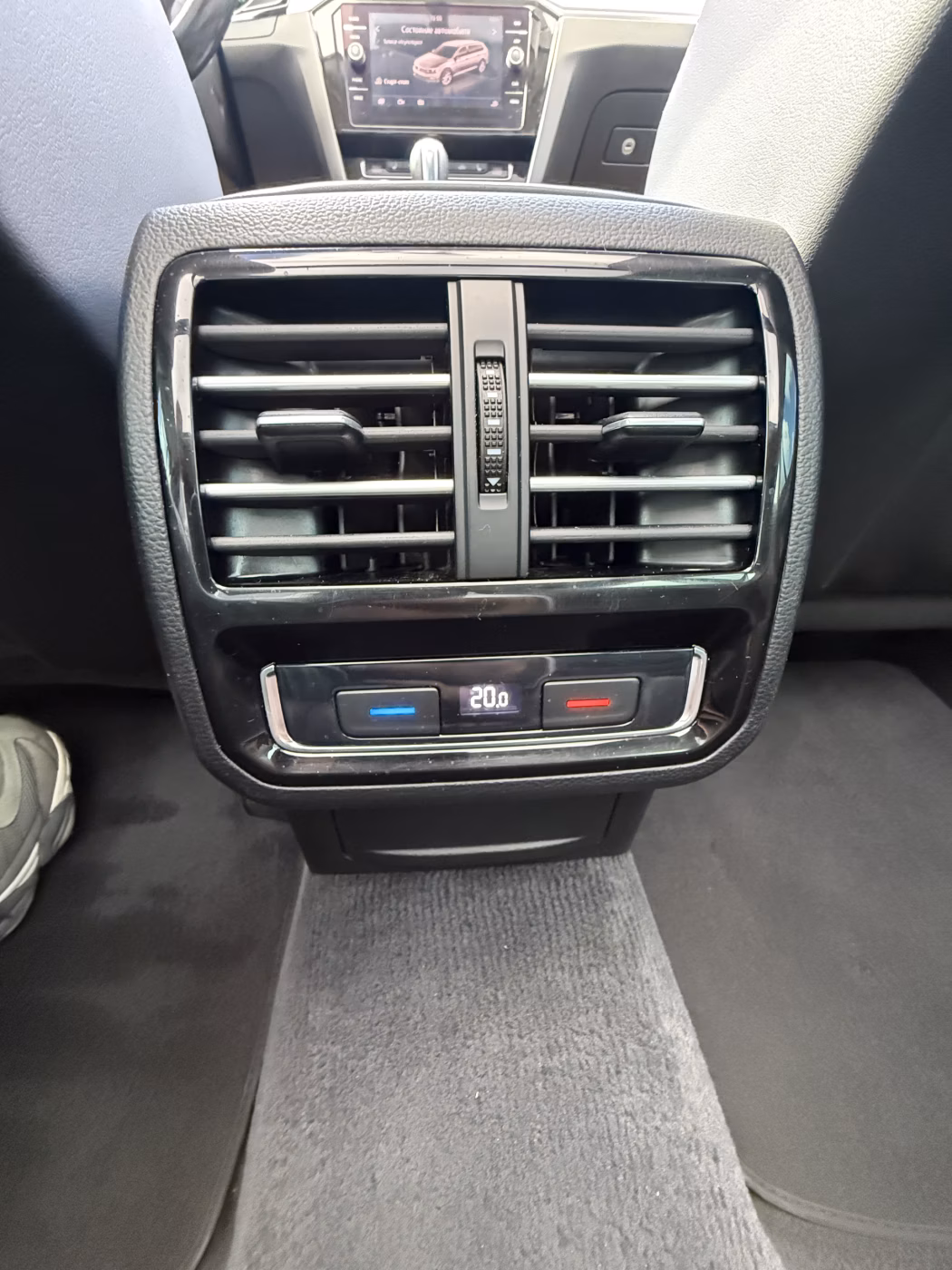 Volkswagen Passat фото 16