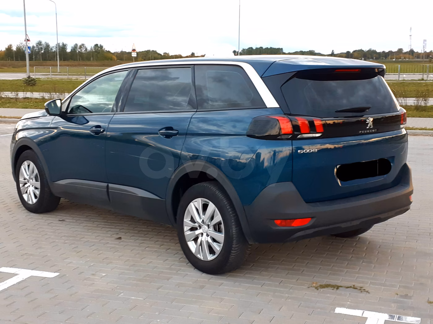 Peugeot 5008 фото 5
