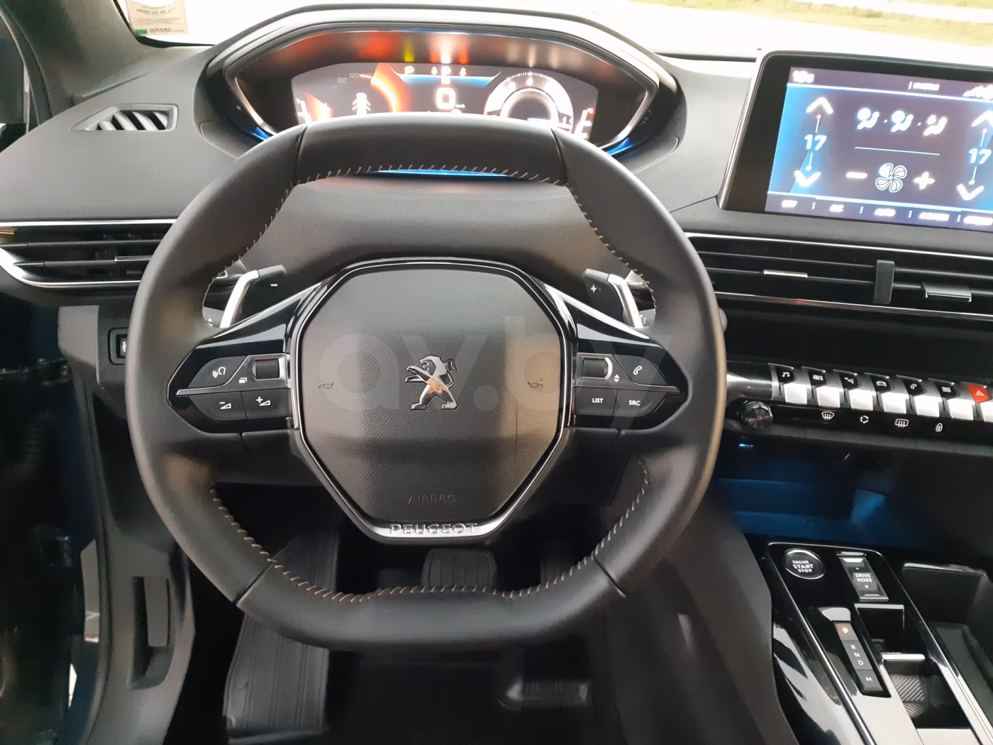 Peugeot 5008 фото 15