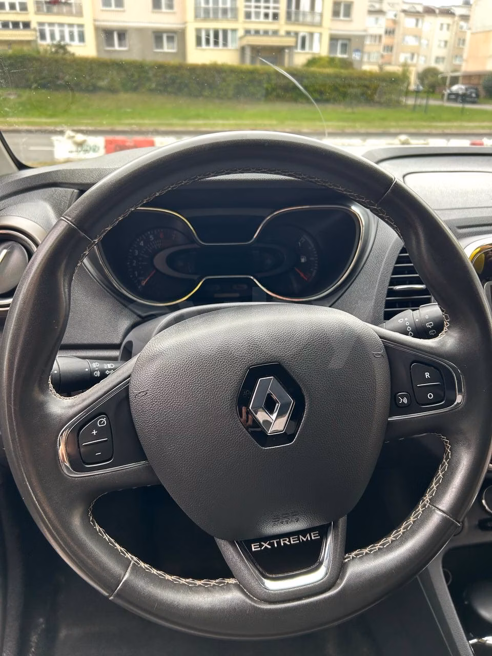 Renault Kaptur фото 12