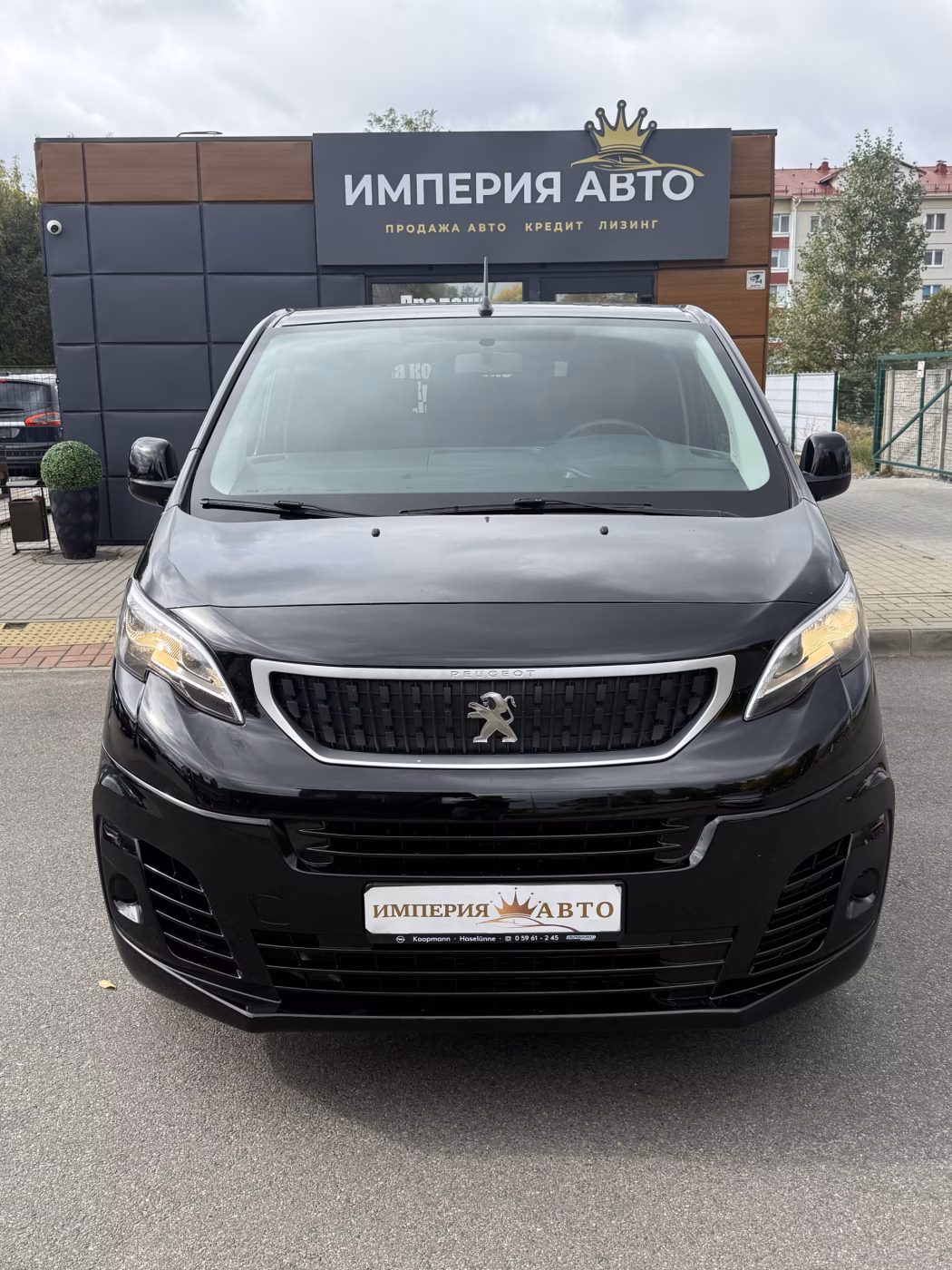 Peugeot Traveller фото 2
