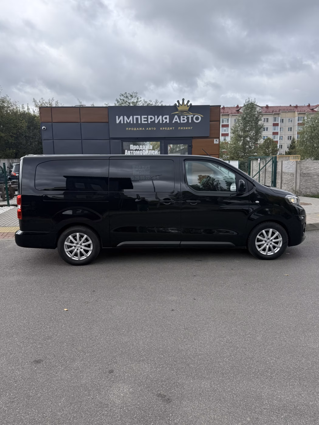 Peugeot Traveller фото 5