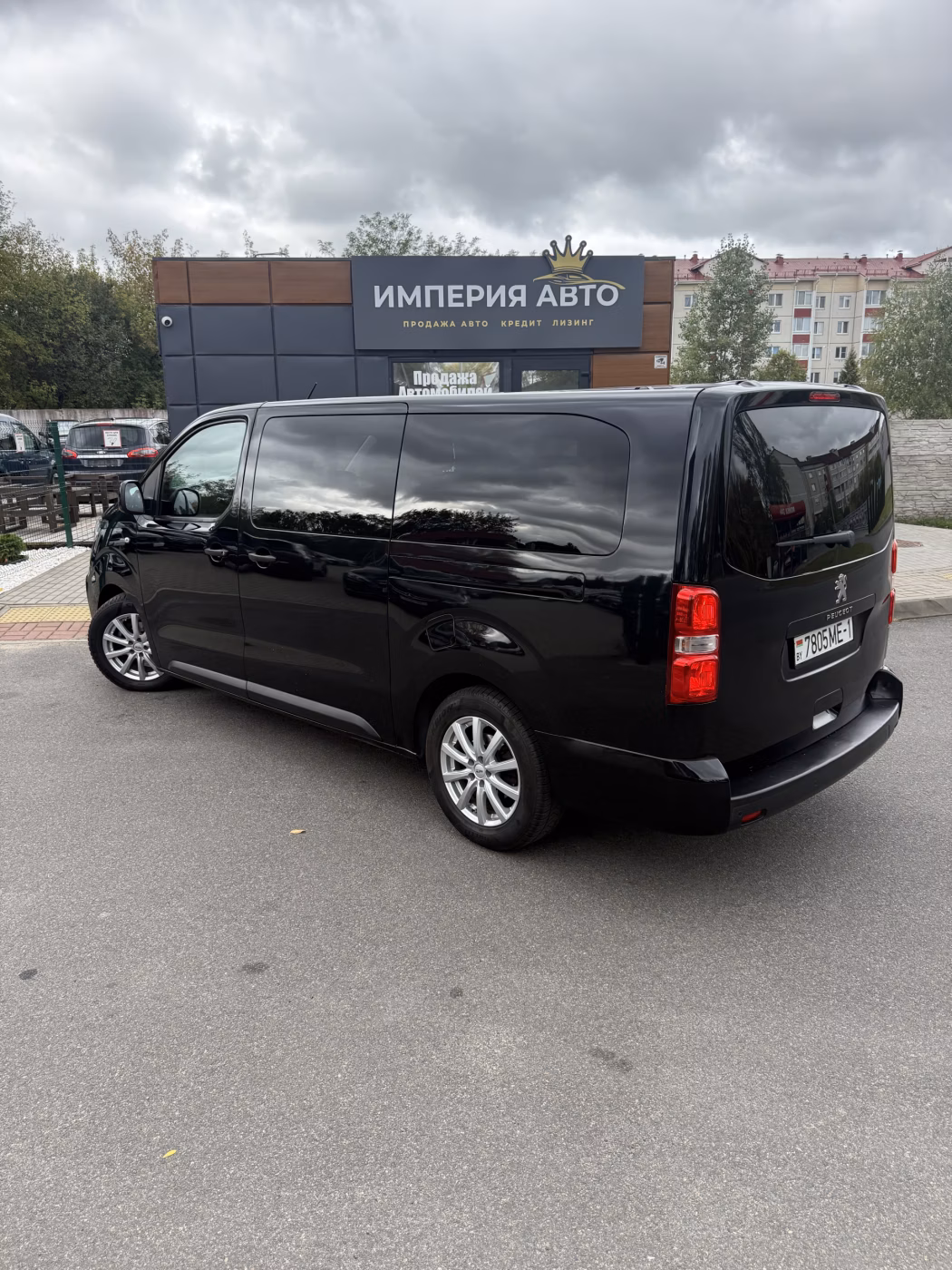 Peugeot Traveller фото 6