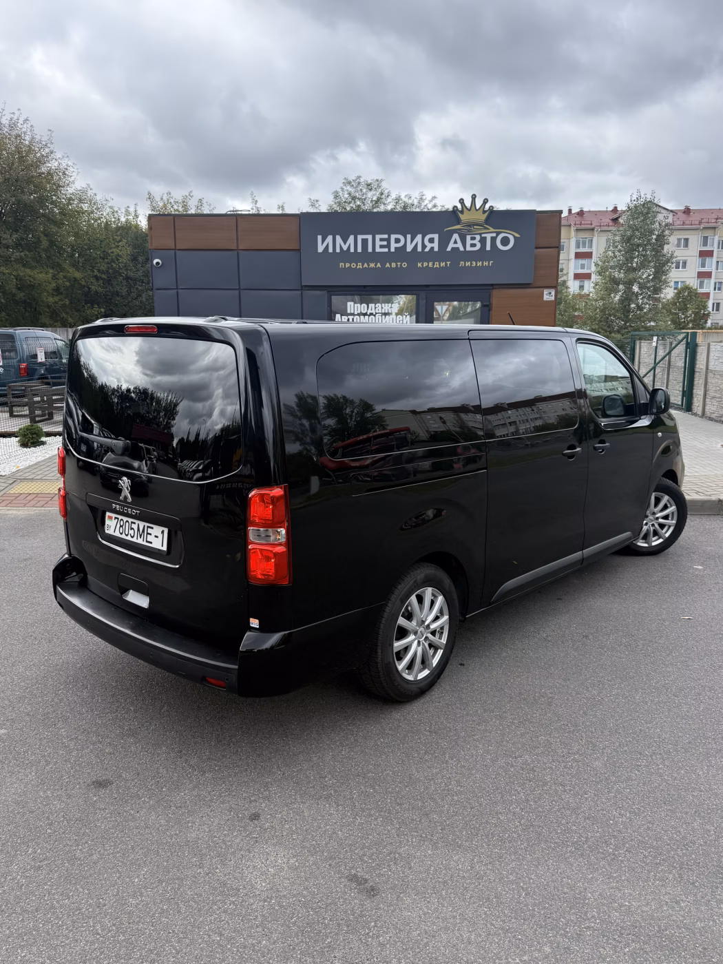 Peugeot Traveller фото 8