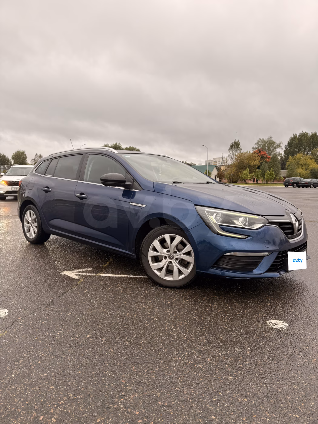 Renault Megane фото 8