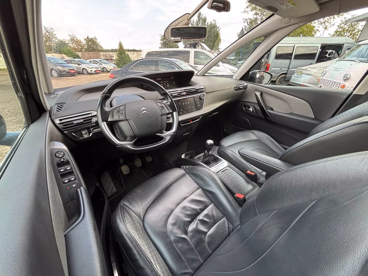 Citroen C4 Picasso фото 16