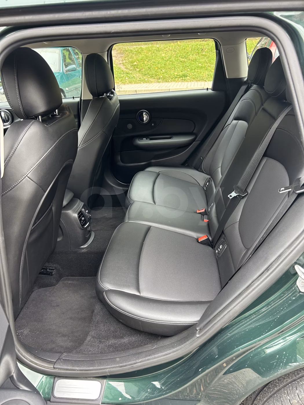 MINI Clubman фото 10