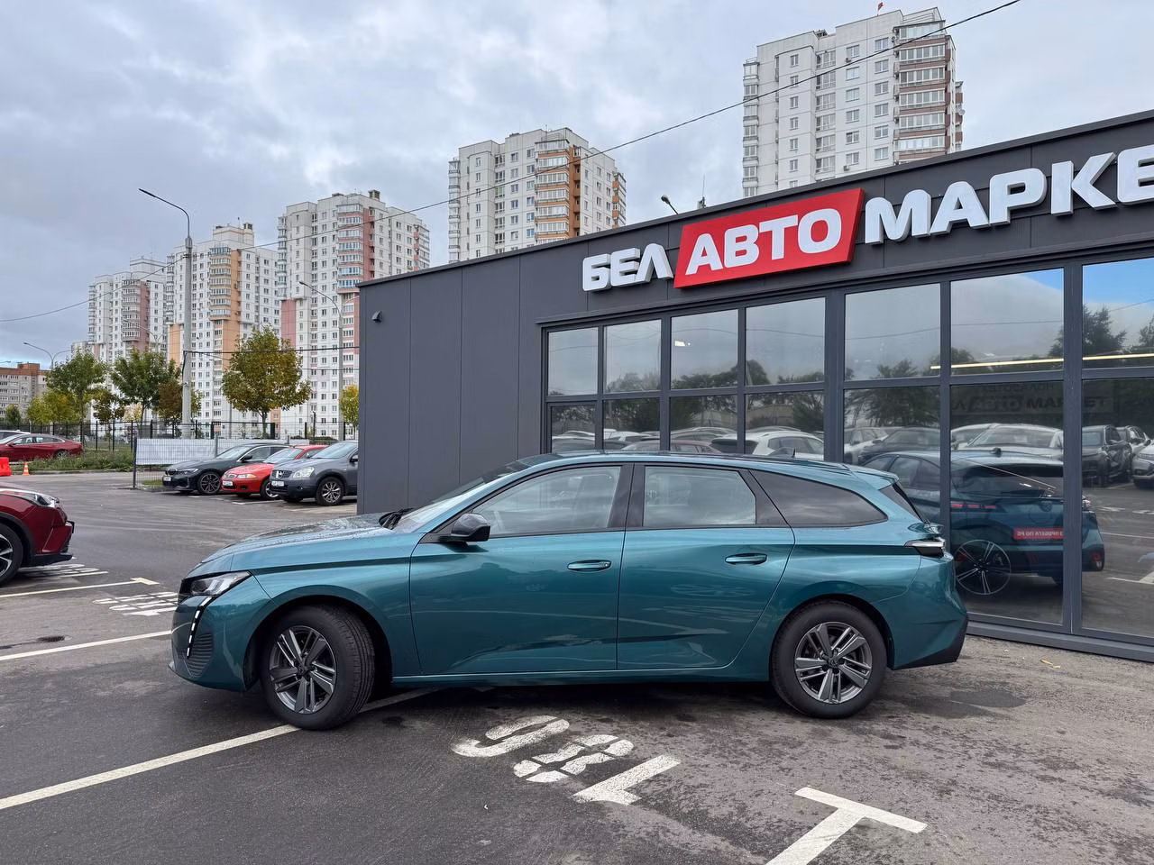 Peugeot 308 фото 8