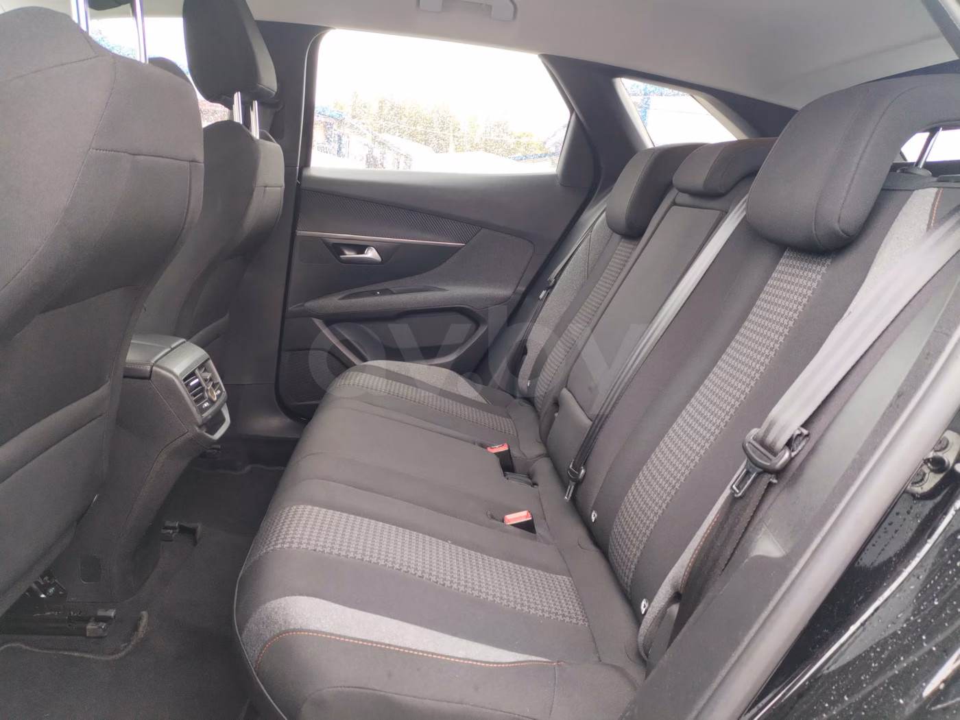 Peugeot 3008 фото 11