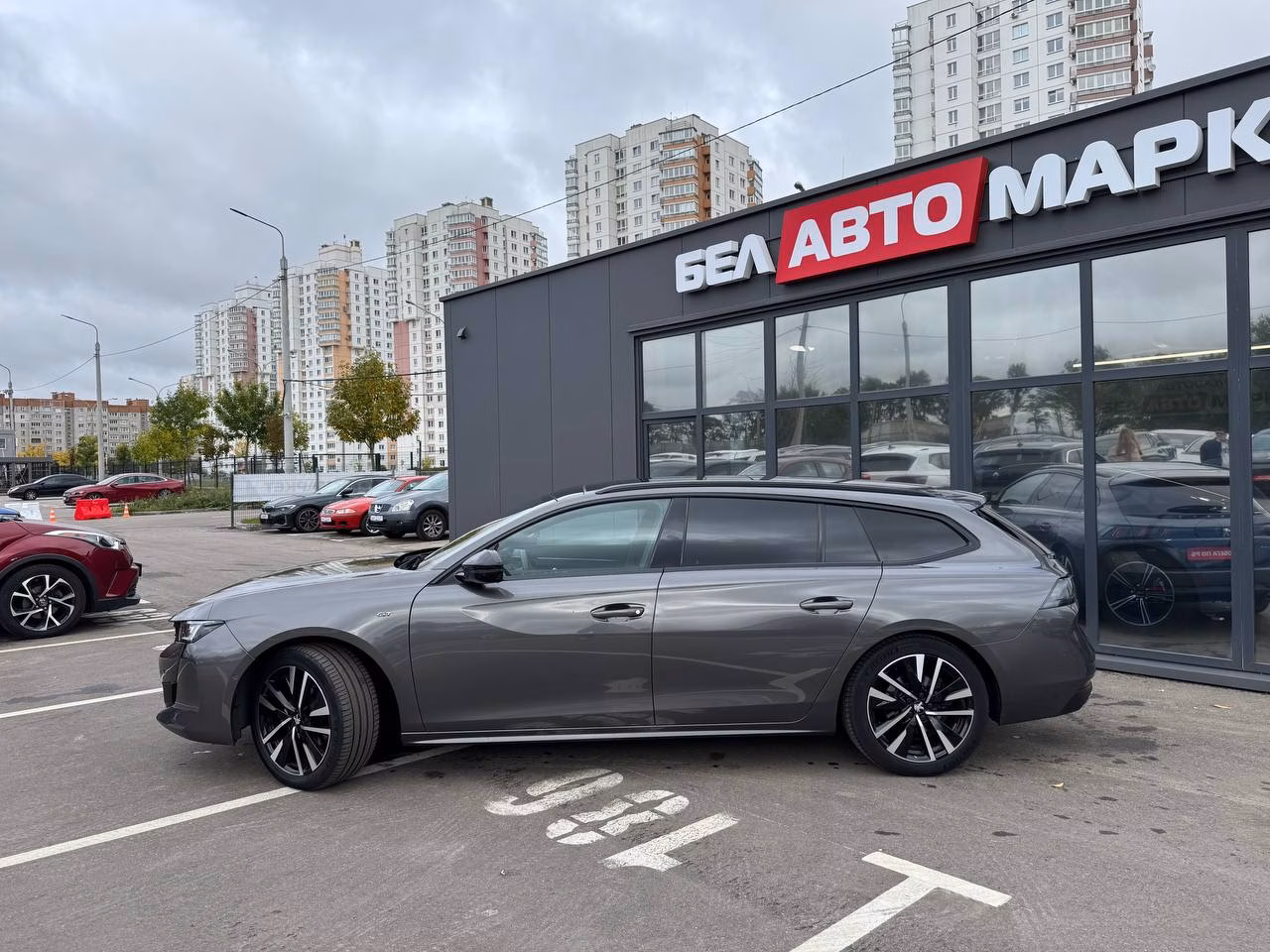 Peugeot 508 фото 8
