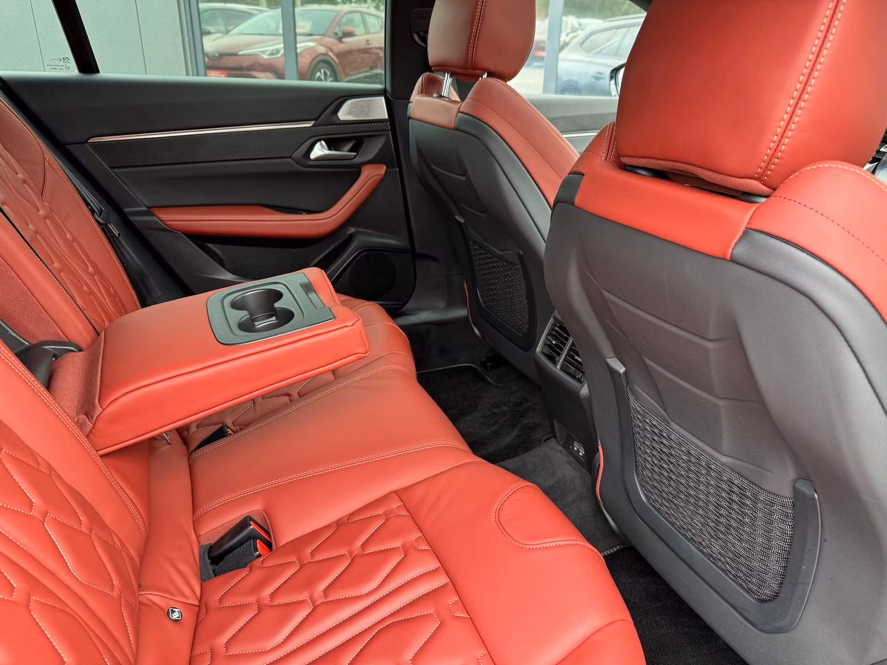 Peugeot 508 фото 18