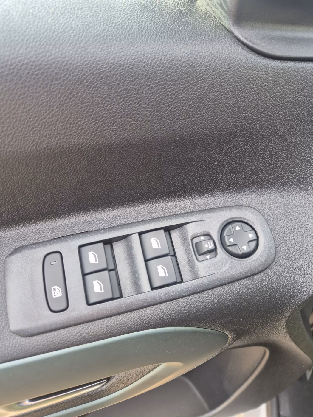 Citroen Berlingo фото 10