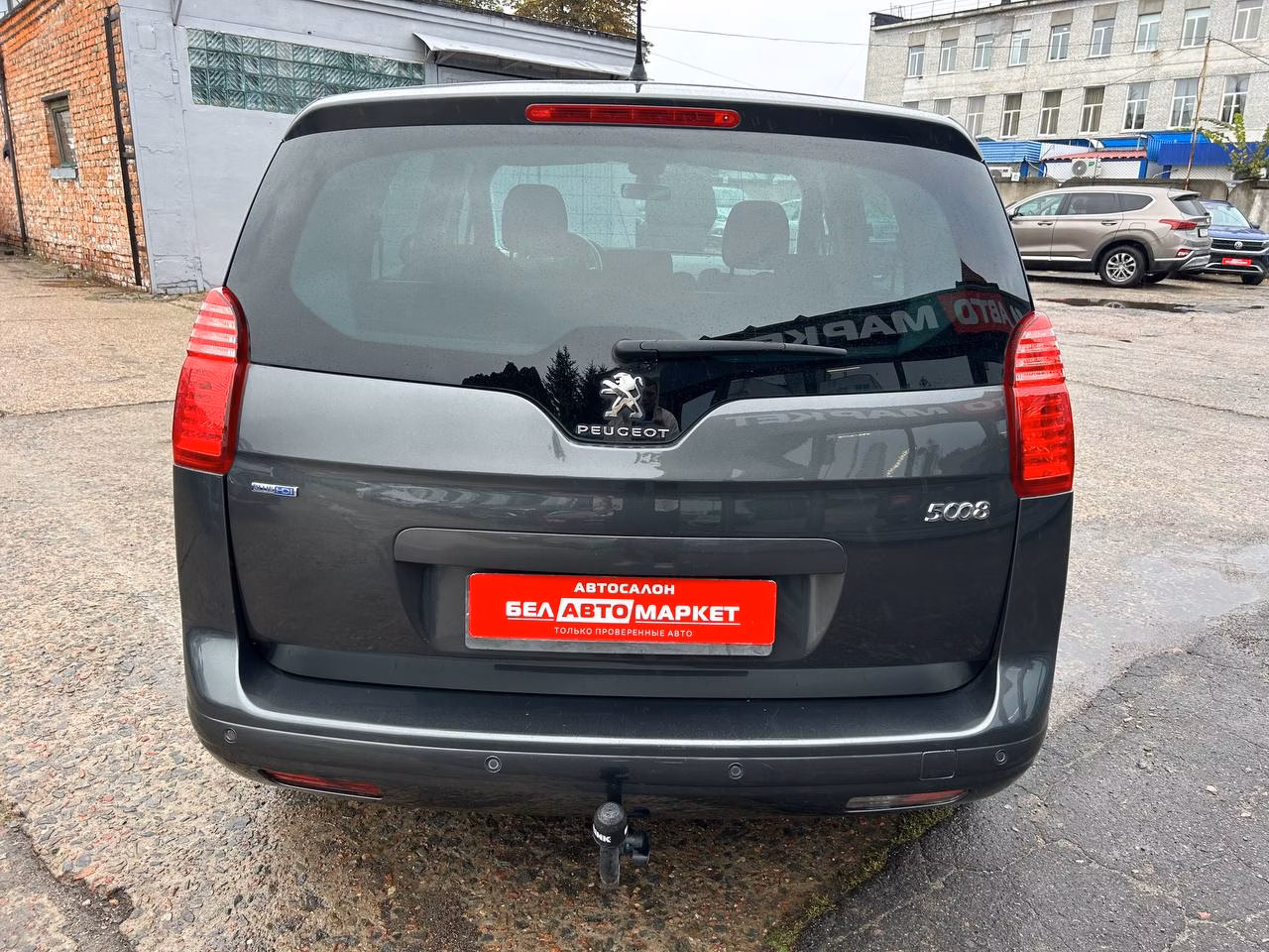 Peugeot 5008 фото 6