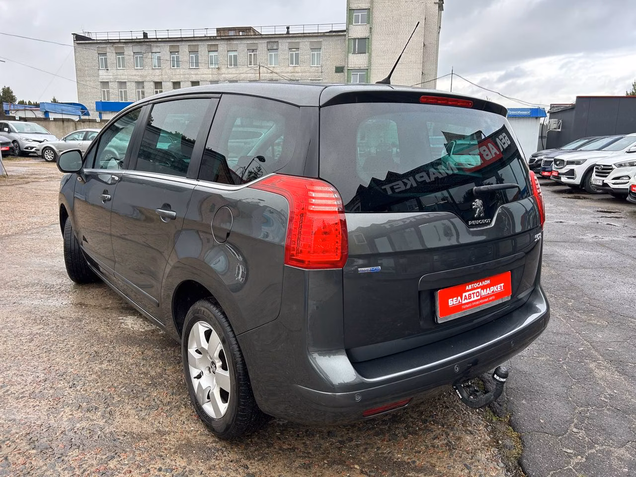 Peugeot 5008 фото 7