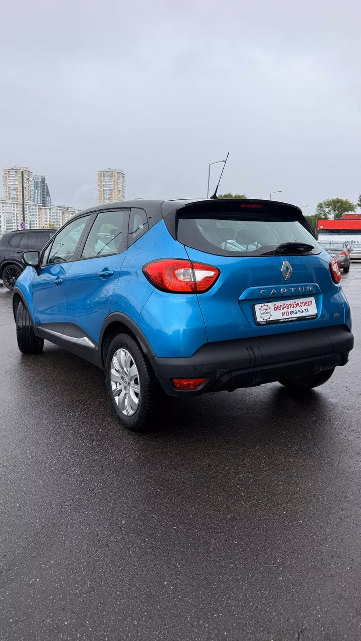 Renault Captur фото 6