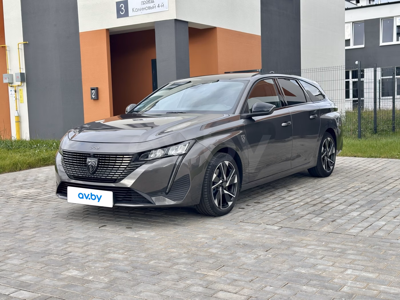 Peugeot 308 фото 2