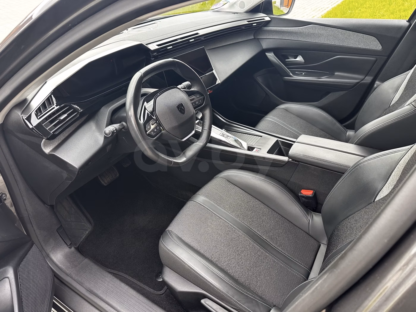 Peugeot 308 фото 9
