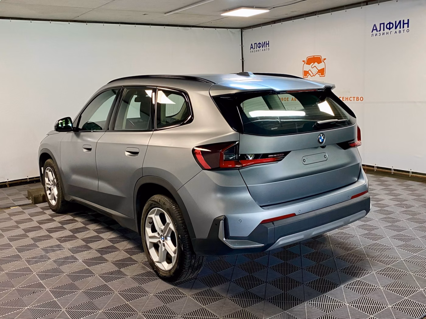 BMW X1 фото 5